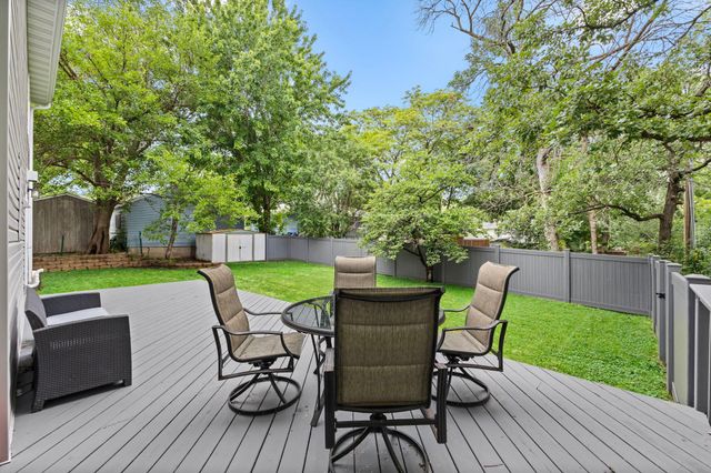 7520 Walker Street, Saint Louis Park, MN 55426