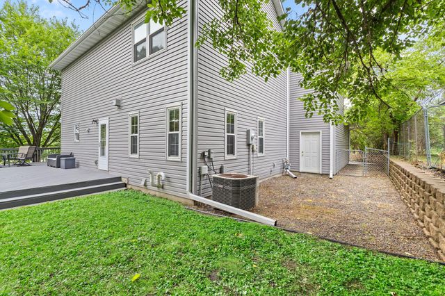 7520 Walker Street, Saint Louis Park, MN 55426