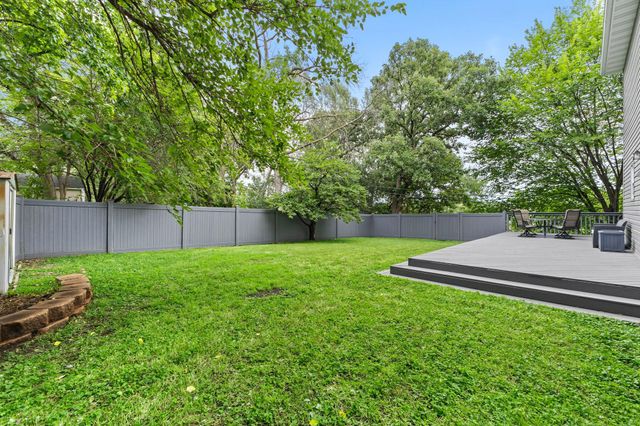 7520 Walker Street, Saint Louis Park, MN 55426