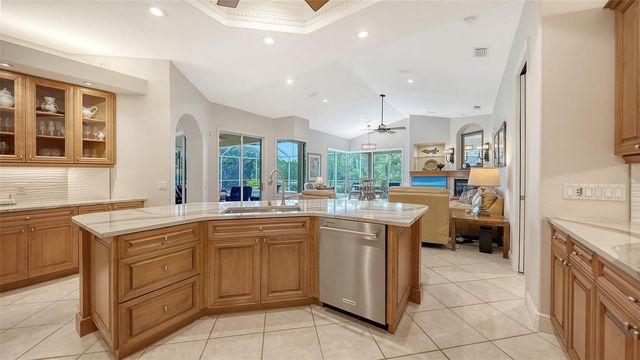 8923 BLOOMFIELD BOULEVARD, Sarasota, FL 34238