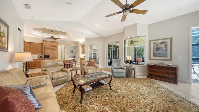8923 BLOOMFIELD BOULEVARD, Sarasota, FL 34238