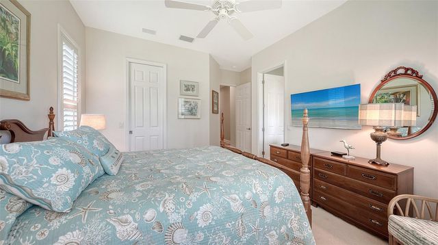 8923 BLOOMFIELD BOULEVARD, Sarasota, FL 34238