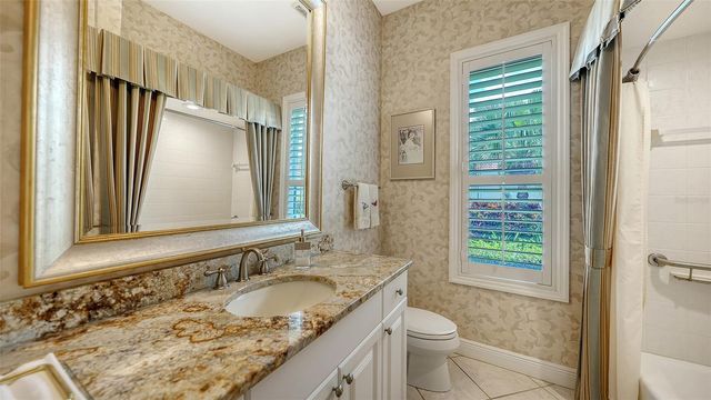 8923 BLOOMFIELD BOULEVARD, Sarasota, FL 34238