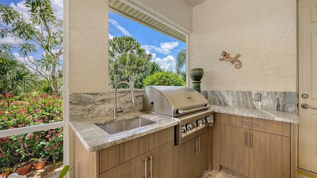 8923 BLOOMFIELD BOULEVARD, Sarasota, FL 34238