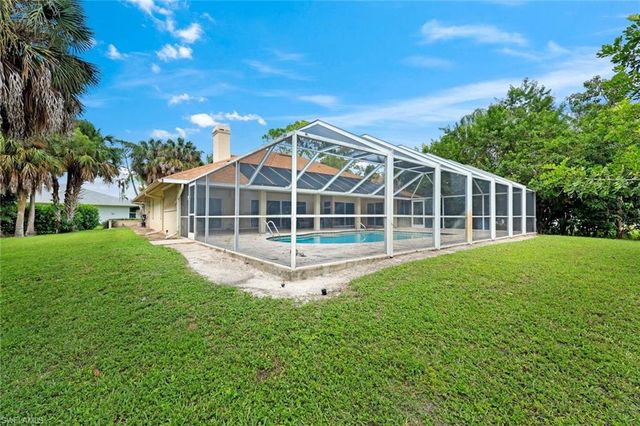 2207 Imperial Golf Co BLVD, Naples, FL 34110