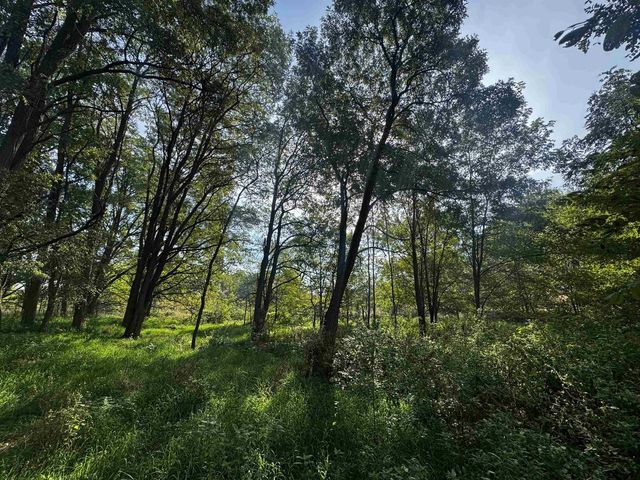 N2644 County Road O, Oxford, WI 53952