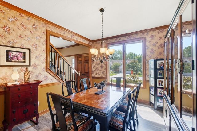3819 Waverly Place Drive, Lewis Center, OH 43035