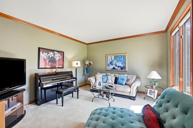 3819 Waverly Place Drive, Lewis Center, OH 43035