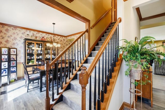 3819 Waverly Place Drive, Lewis Center, OH 43035