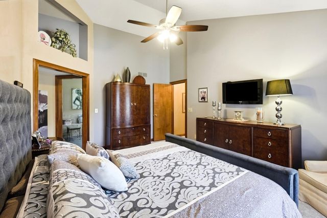 3819 Waverly Place Drive, Lewis Center, OH 43035