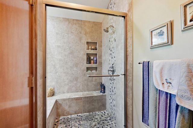 3819 Waverly Place Drive, Lewis Center, OH 43035
