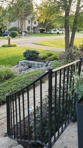 3819 Waverly Place Drive, Lewis Center, OH 43035