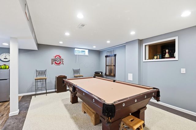 3819 Waverly Place Drive, Lewis Center, OH 43035