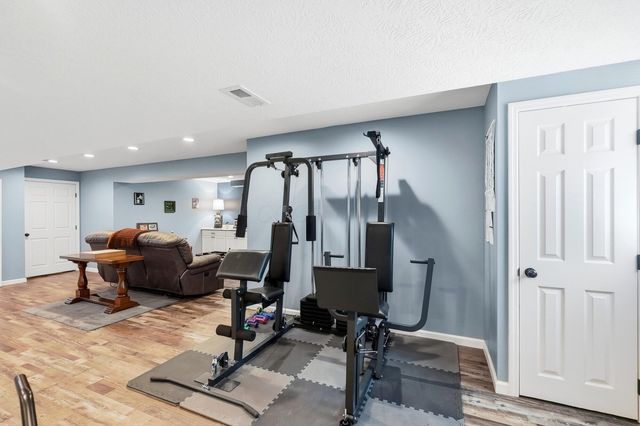 3819 Waverly Place Drive, Lewis Center, OH 43035