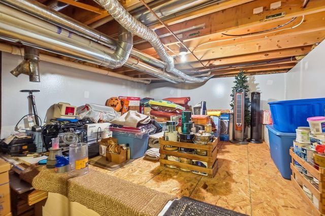 3819 Waverly Place Drive, Lewis Center, OH 43035