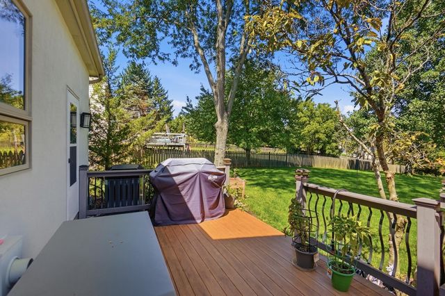 3819 Waverly Place Drive, Lewis Center, OH 43035