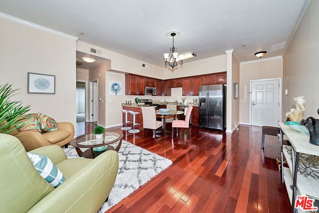 1025 Dewey Avenue 205, Los Angeles, CA 90006