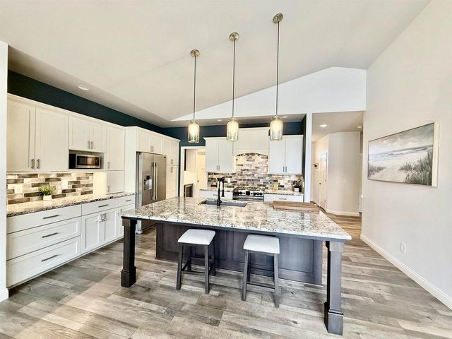513 Chad's Crossing, Verona, WI 53593