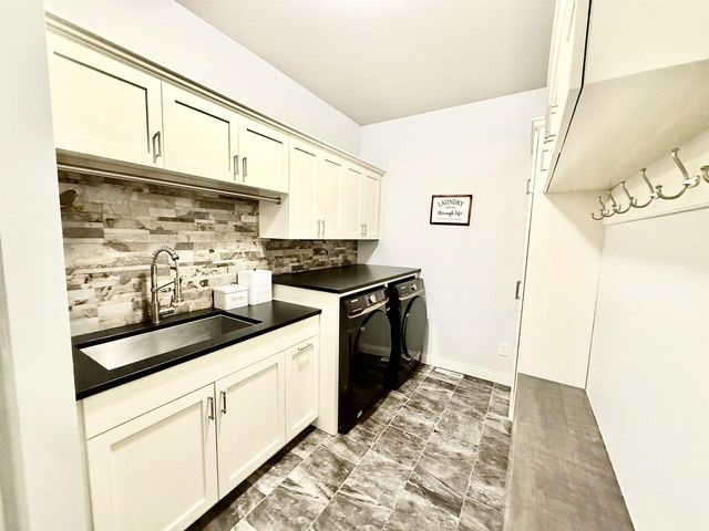 513 Chad's Crossing, Verona, WI 53593