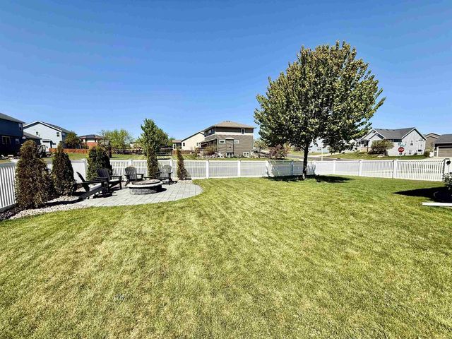513 Chad's Crossing, Verona, WI 53593