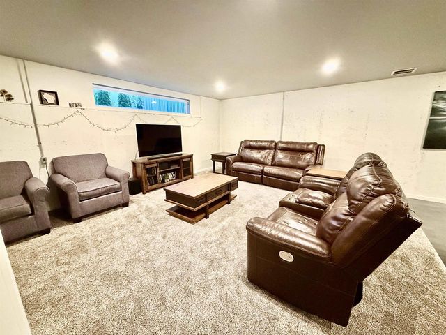 513 Chad's Crossing, Verona, WI 53593