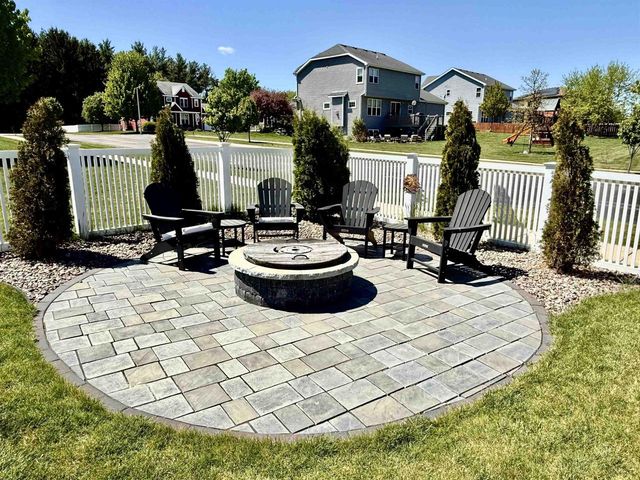 513 Chad's Crossing, Verona, WI 53593