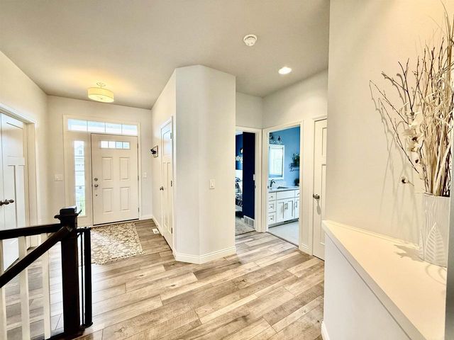 513 Chad's Crossing, Verona, WI 53593