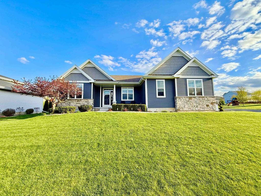 513 Chad's Crossing, Verona, WI 53593