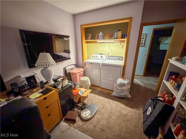 5245 Kuszmaul Avenue, Warren, OH 44483