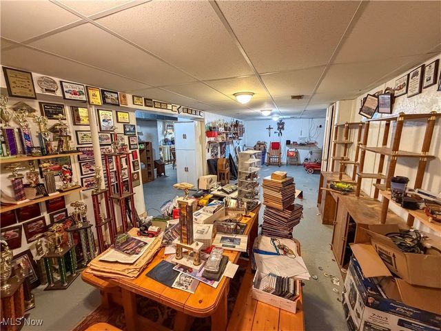 5245 Kuszmaul Avenue, Warren, OH 44483