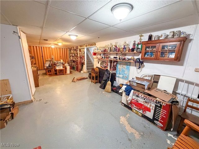 5245 Kuszmaul Avenue, Warren, OH 44483