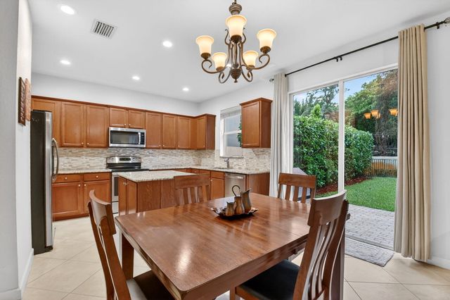 4652 Capital Drive, Lake Worth, FL 33463