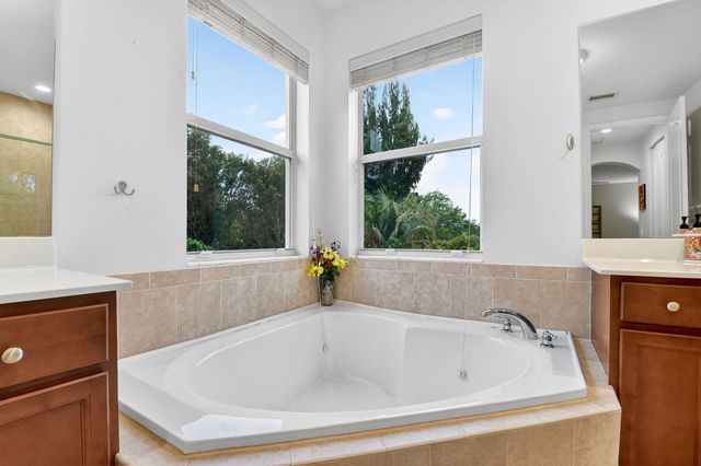 4652 Capital Drive, Lake Worth, FL 33463