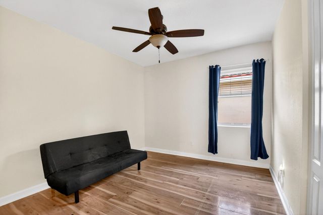 4652 Capital Drive, Lake Worth, FL 33463