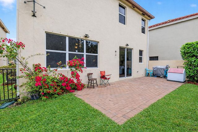 4652 Capital Drive, Lake Worth, FL 33463