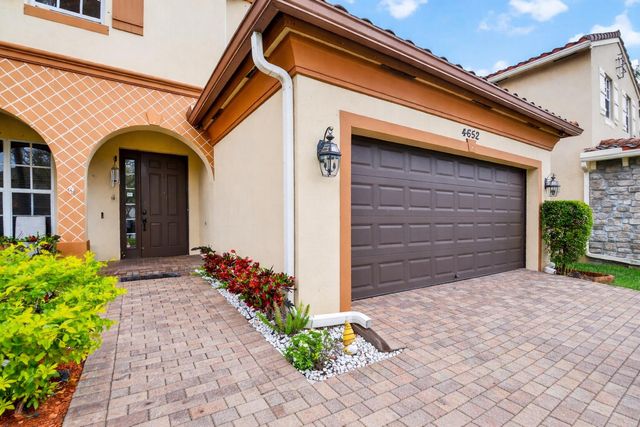 4652 Capital Drive, Lake Worth, FL 33463