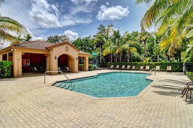 4652 Capital Drive, Lake Worth, FL 33463