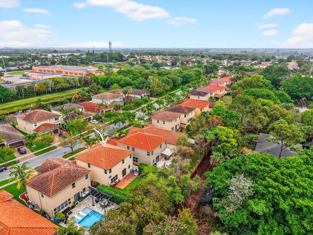 4652 Capital Drive, Lake Worth, FL 33463