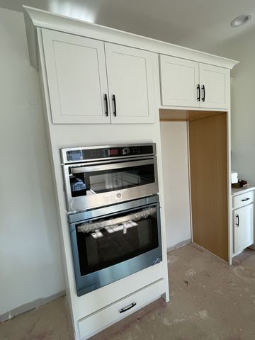 1717 Oliver Park Blvd, Clarksville, TN 37043