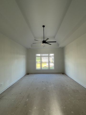 1717 Oliver Park Blvd, Clarksville, TN 37043