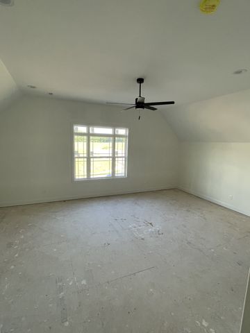 1717 Oliver Park Blvd, Clarksville, TN 37043