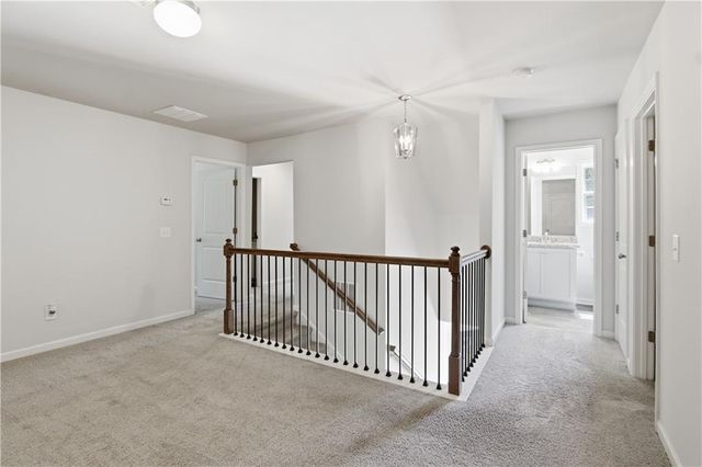 522 Mountain Creek Drive, Maysville, GA 30558