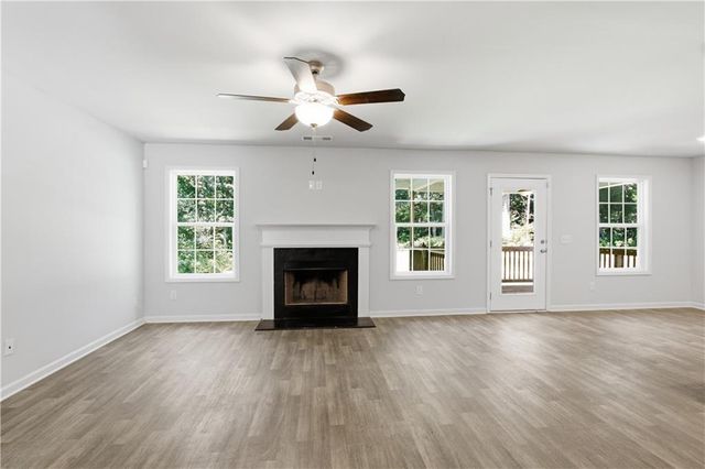 522 Mountain Creek Drive, Maysville, GA 30558