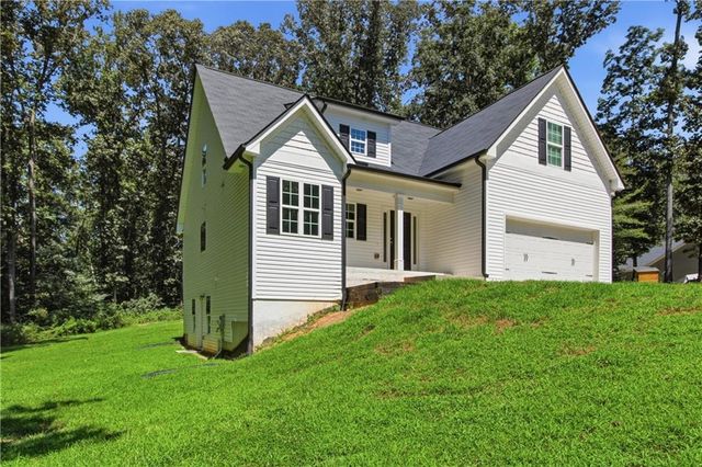 522 Mountain Creek Drive, Maysville, GA 30558