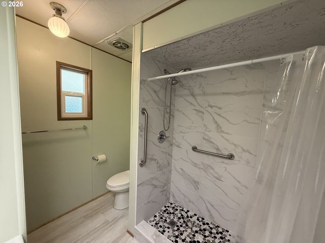 1709 Ne 78TH St, Vancouver, WA 98665
