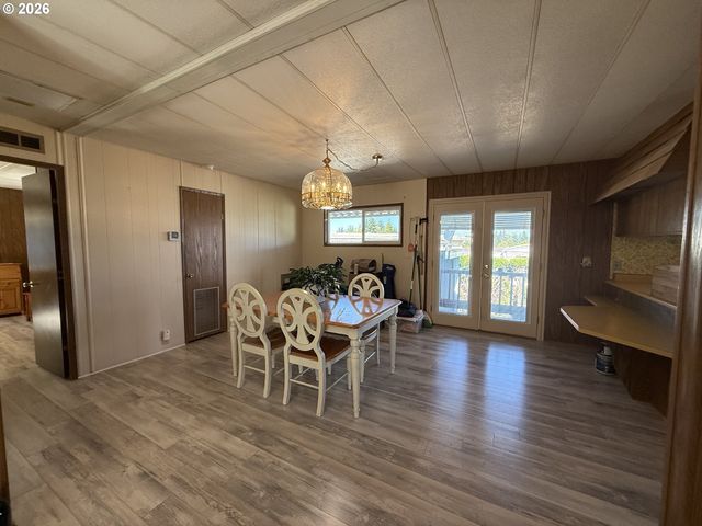 1709 Ne 78TH St, Vancouver, WA 98665