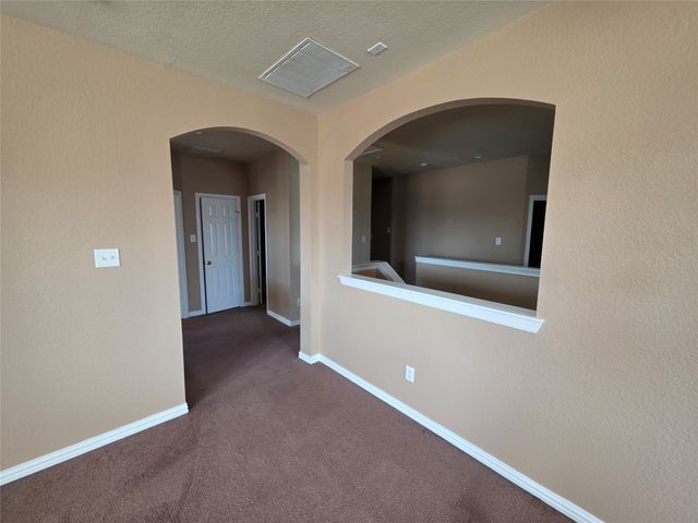 1522 Avenue E, Grand Prairie, TX 75051