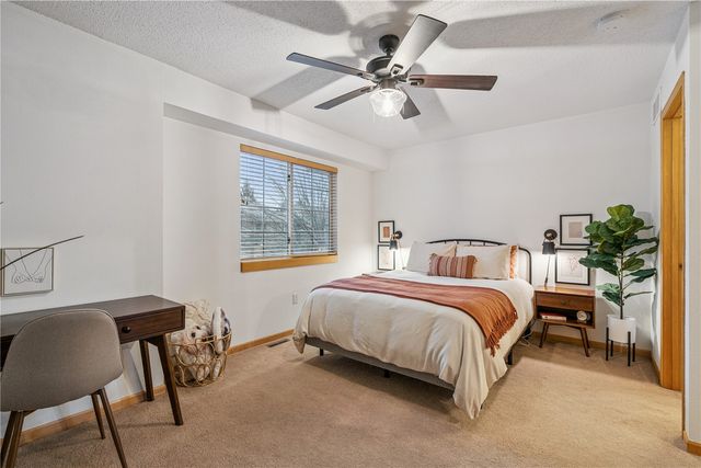 2325 Mulberry Street 6, Coralville, IA 52241