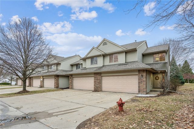 2325 Mulberry Street 6, Coralville, IA 52241
