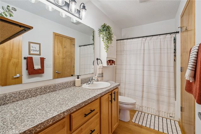 2325 Mulberry Street 6, Coralville, IA 52241